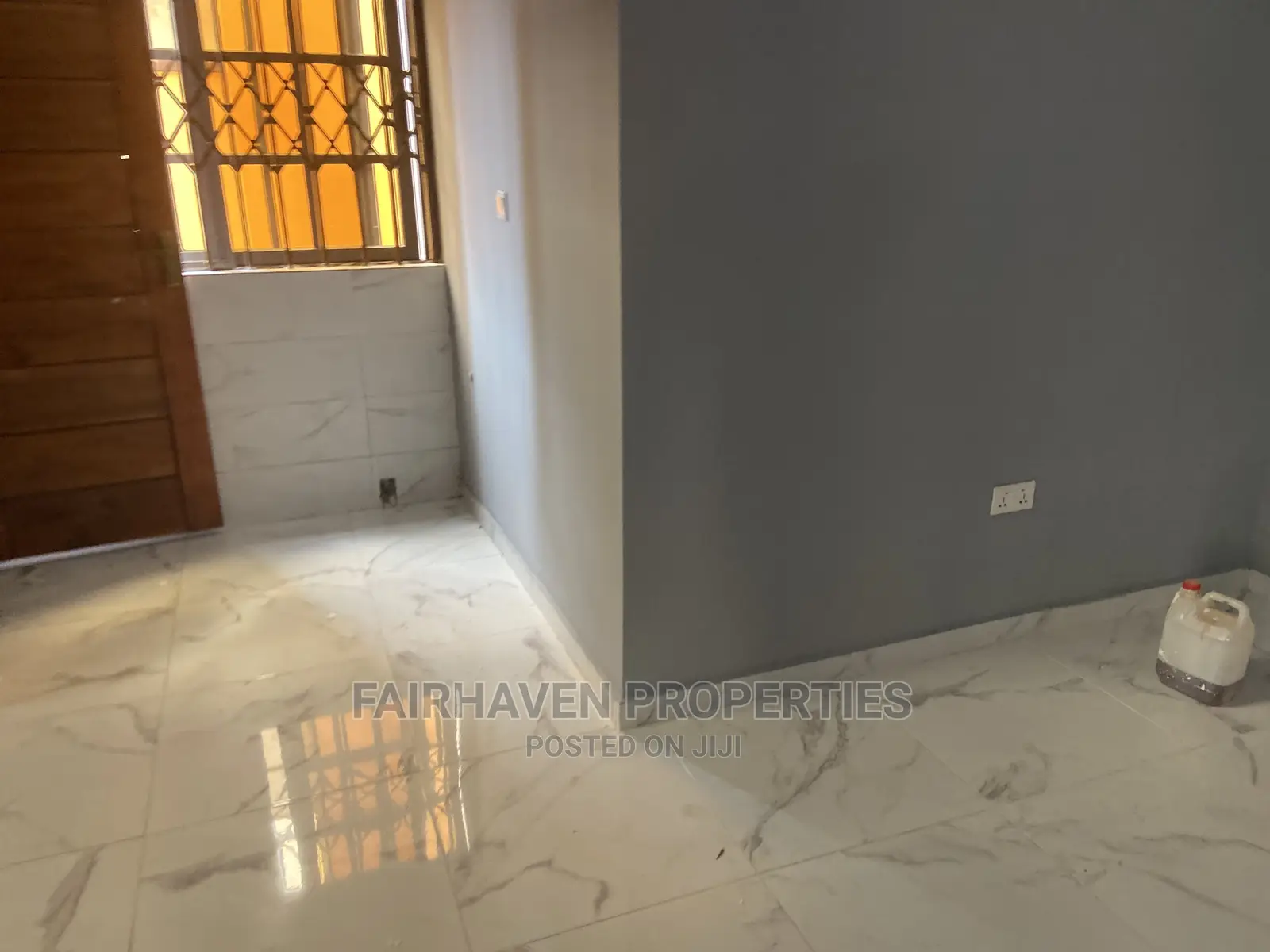 4bdrm House in Tseaddo, Airport Residential Area for Rent