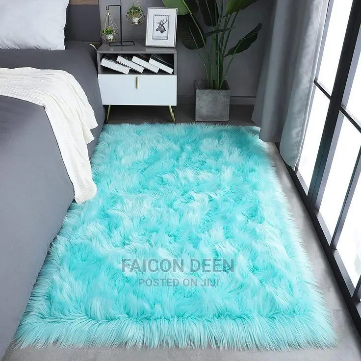 Heavy Fluffy Fur Center Carpet(In Diff Color)*Size:180x120cm