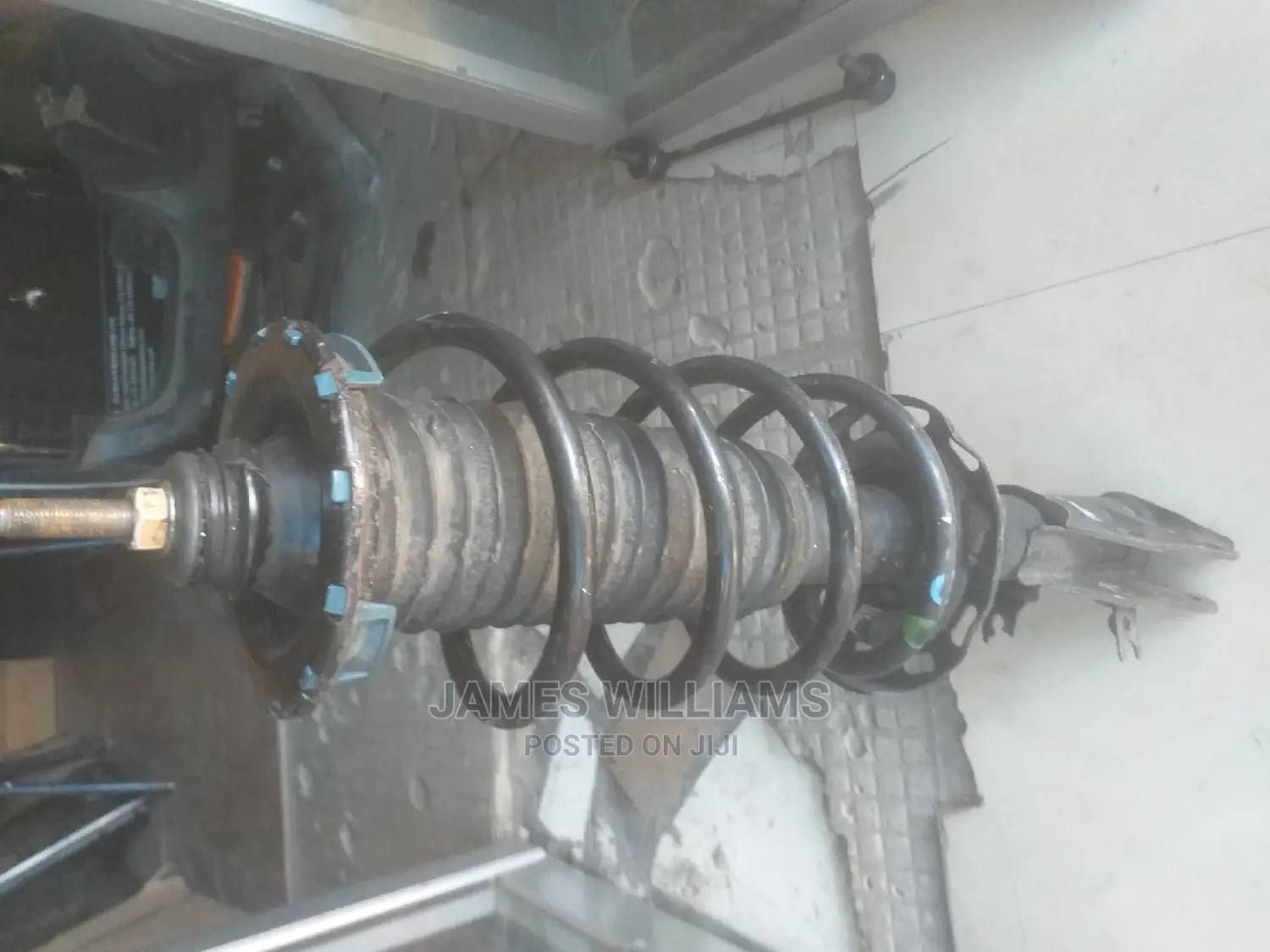 Honda Hrv FRONT Shock