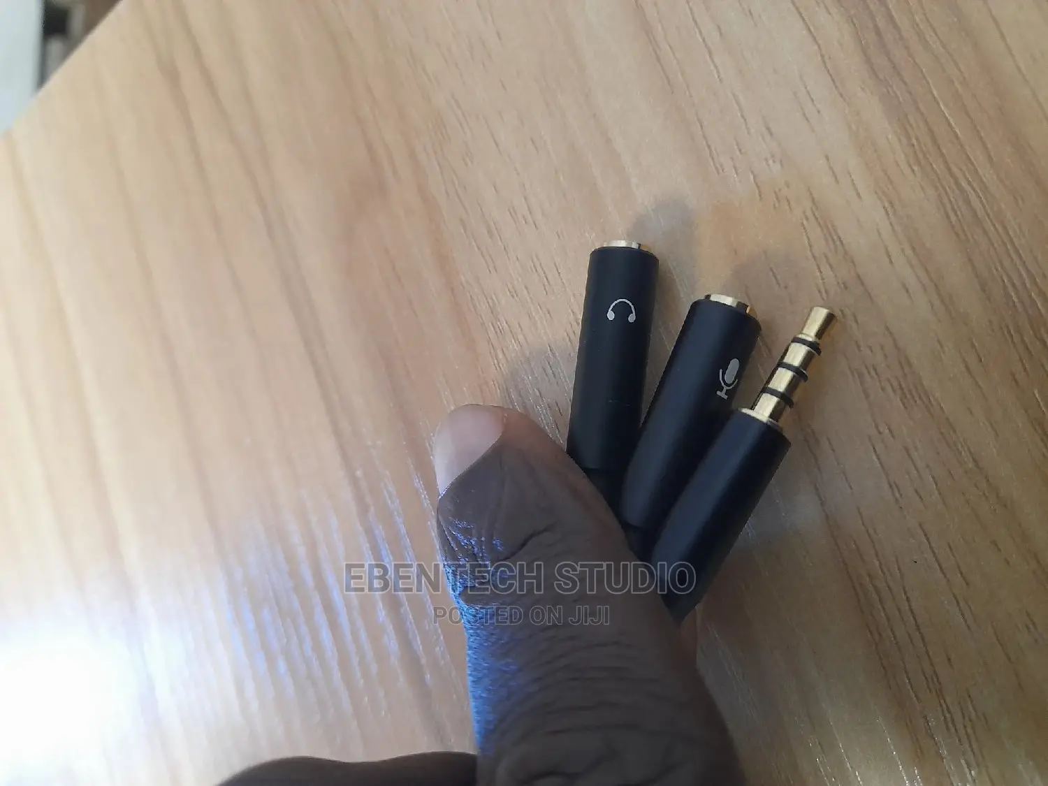 Headset Splitter 3.5mm Mini Jack to Mic and Speaker Quality
