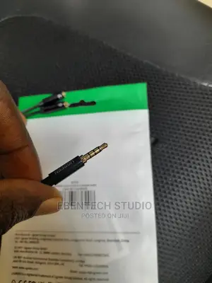 Headset Splitter 3.5mm Mini Jack to Mic and Speaker Quality