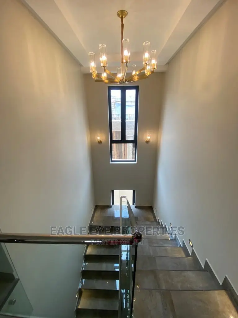 Furnished 3bdrm House in Airport Residential Area for Sale