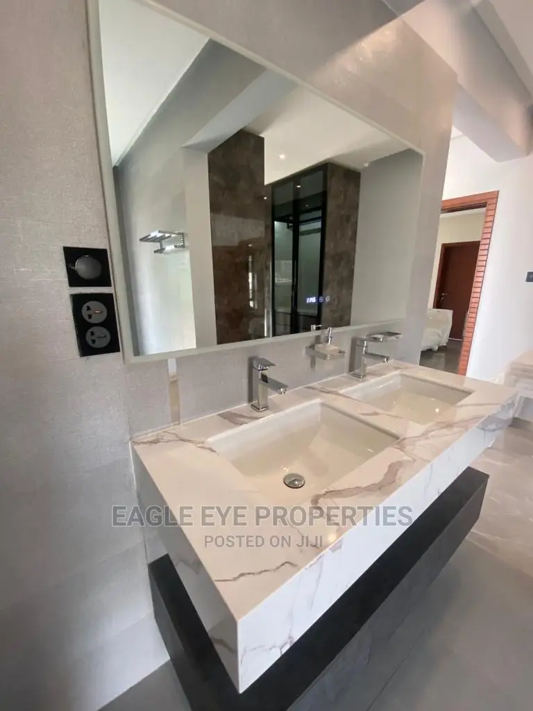 Furnished 3bdrm House in Airport Residential Area for Sale