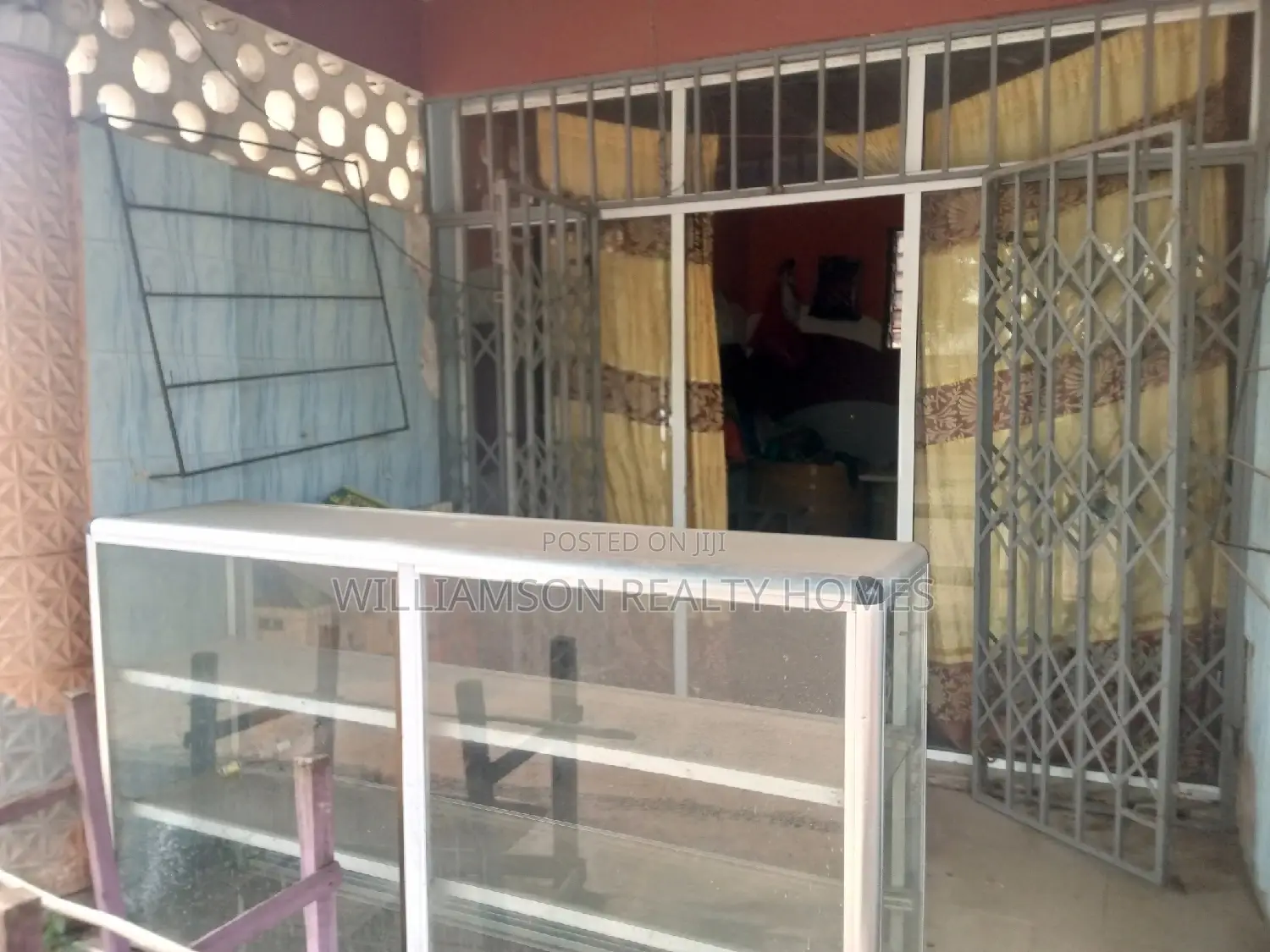 Business/Shop/Office Space for Rent