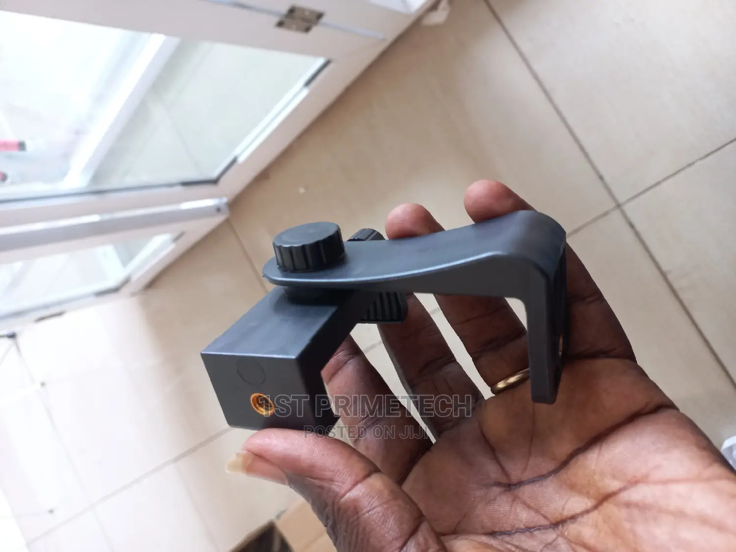 Adjustable Phone Holder for Tripod