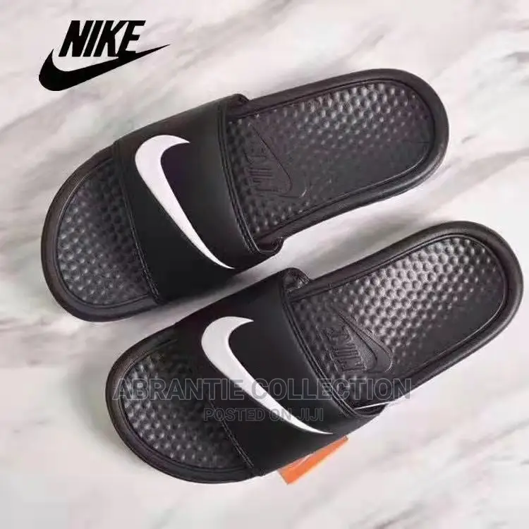 Nike Benassi