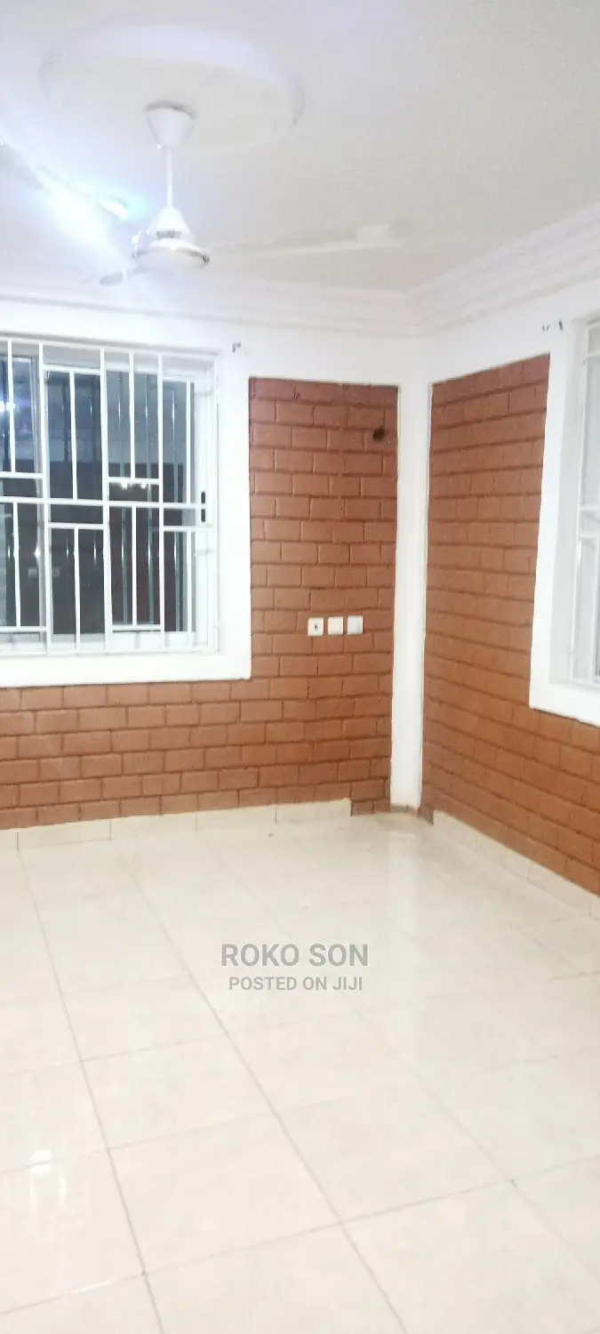 2bdrm Apartment in Dr Roko, Pokuase for rent