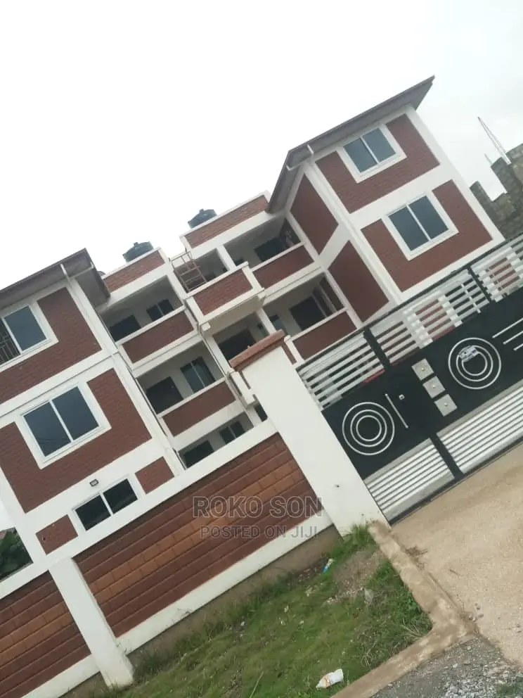 2bdrm Apartment in Dr Roko, Pokuase for rent
