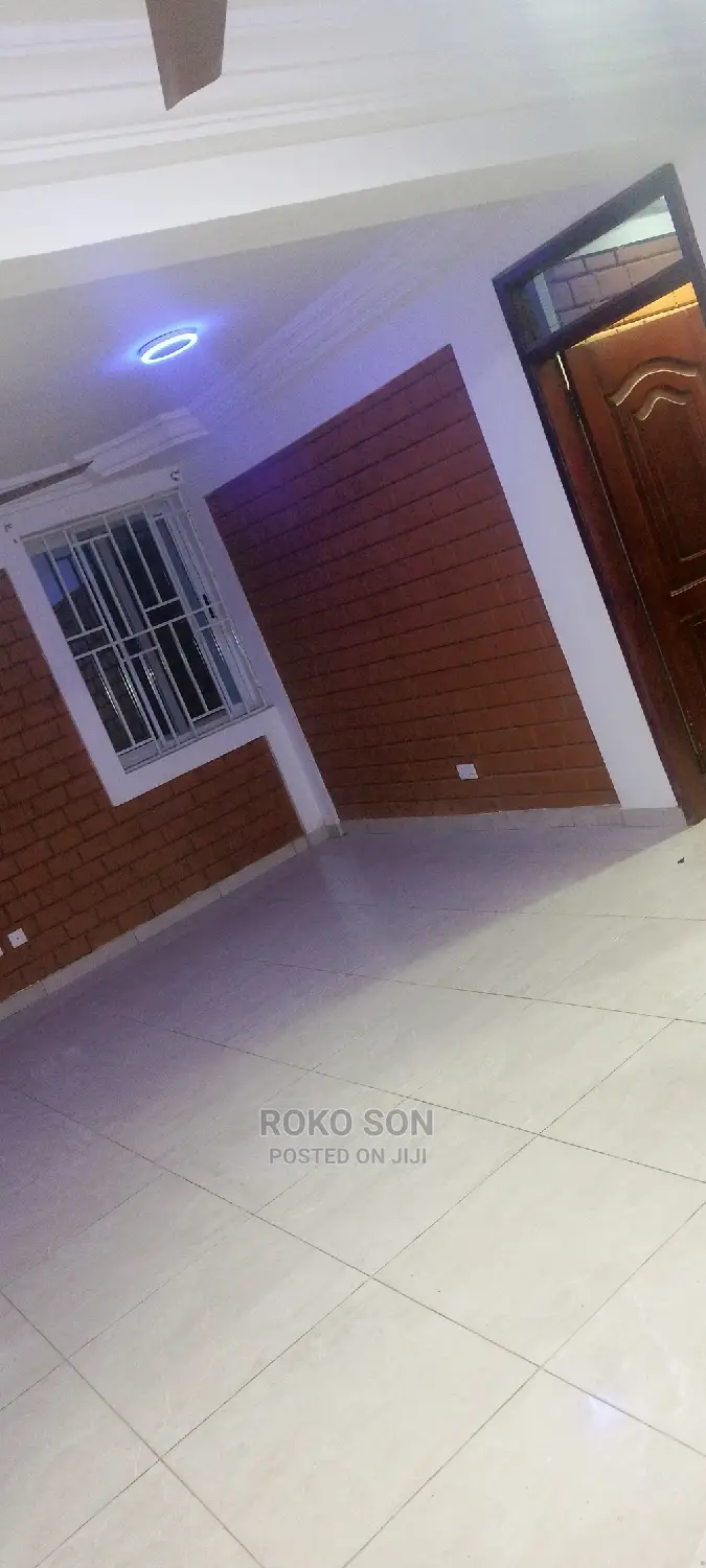 2bdrm Apartment in Dr Roko, Pokuase for rent
