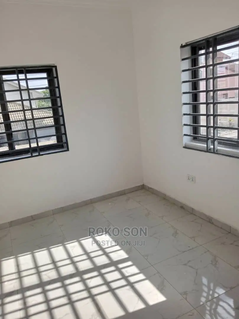 4bdrm Duplex in Dr Roko, Abelemkpe for Sale