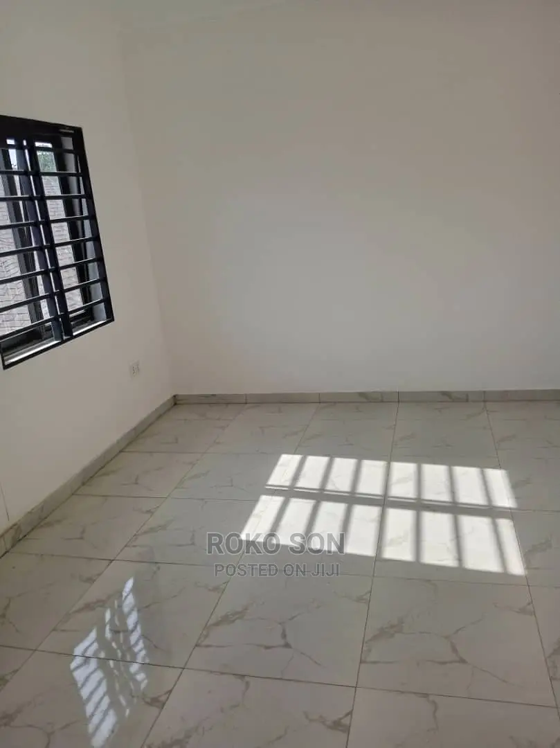 4bdrm Duplex in Dr Roko, Abelemkpe for Sale