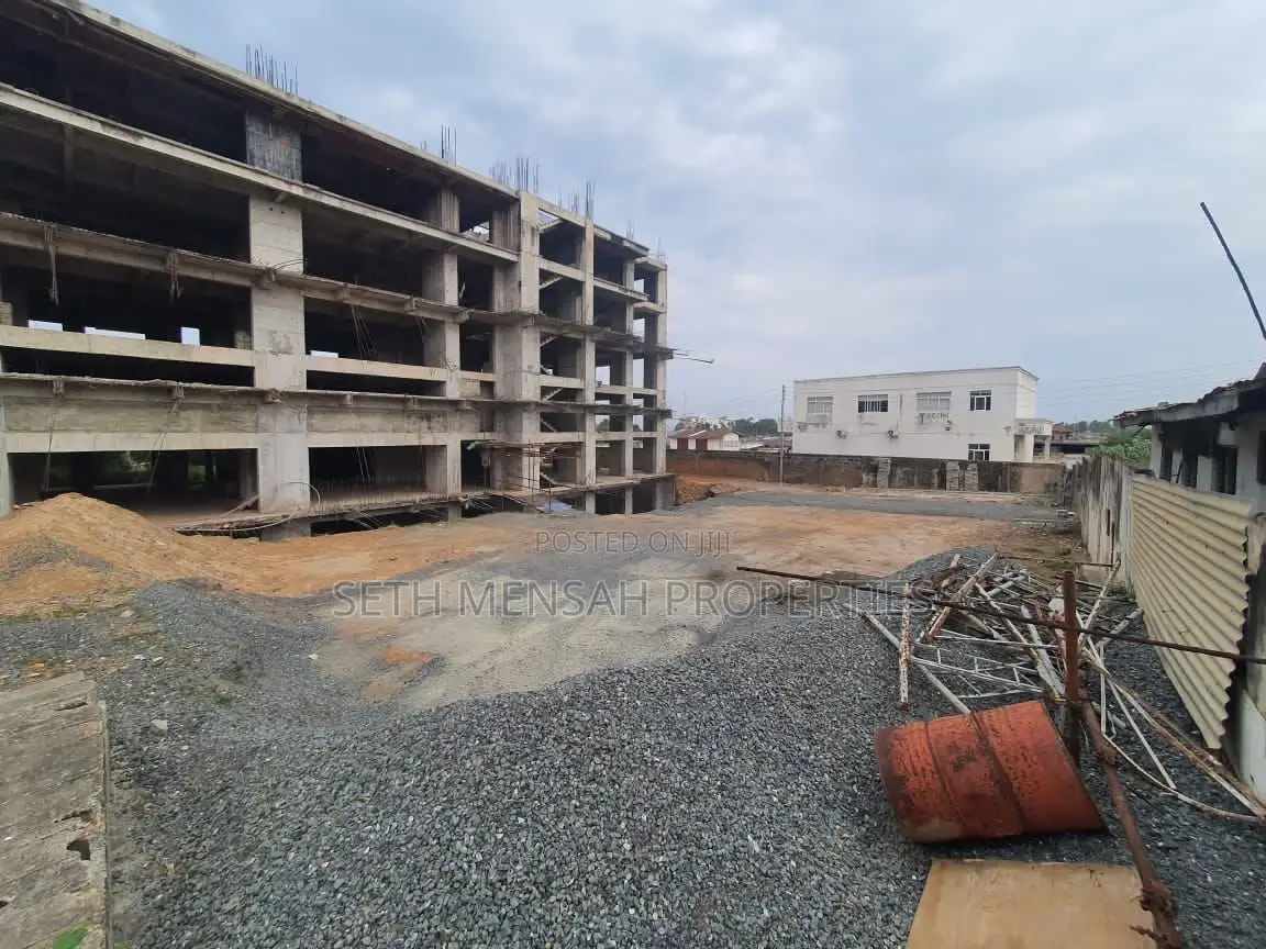 15 Storey Building for Sale at Osu