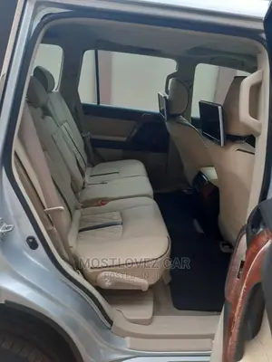 Car Rental in Accra. Prado for Rent. Rent a 4X4S Vehicle