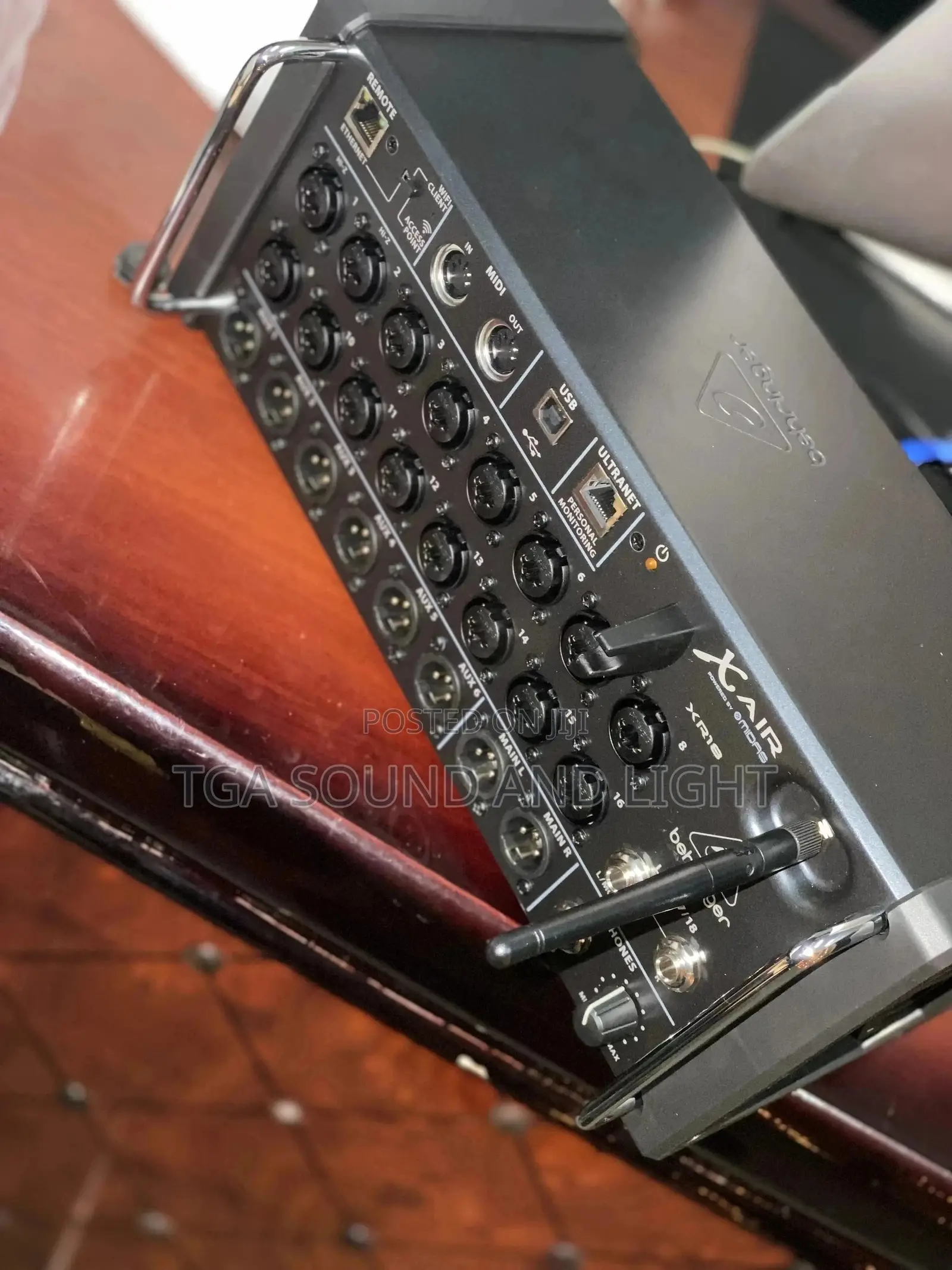 Behringer X Air Xr18 Digital Mixer