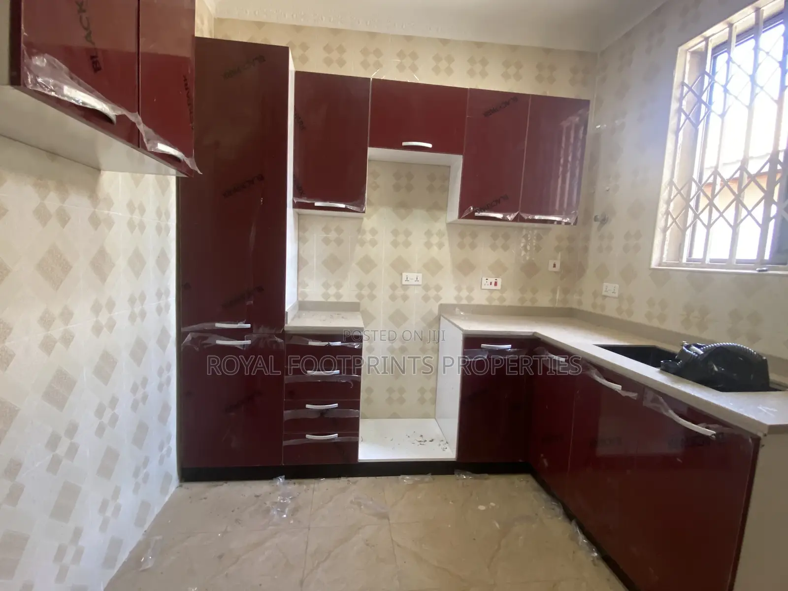 3bdrm House in Oyarifa for sale