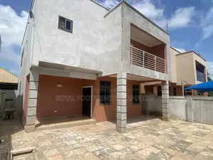 3bdrm House in Oyarifa for sale