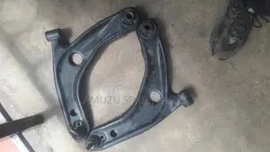 Toyota Yaris Lower Arm