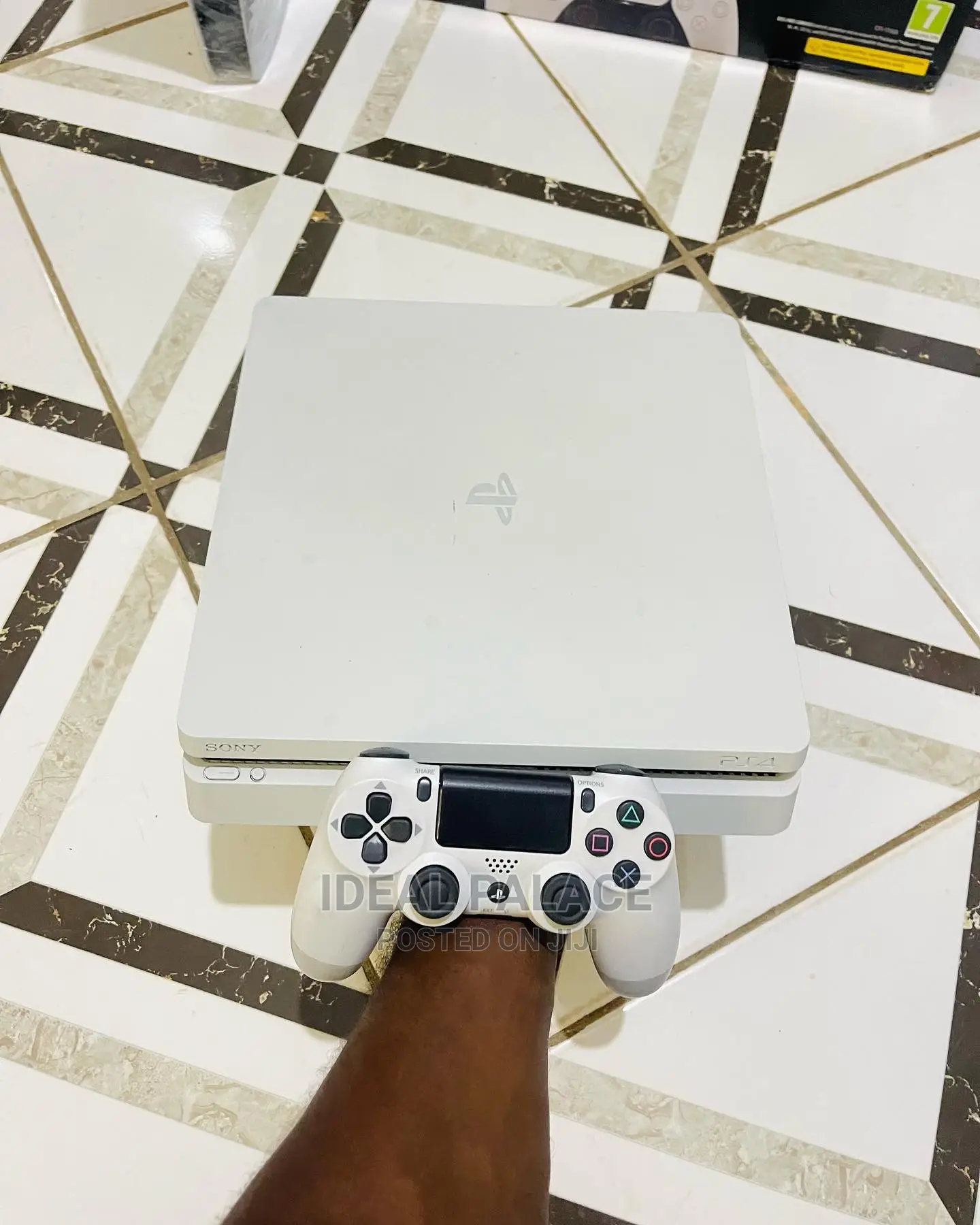 Limited White PS4 Slim With Games in Achimota Video Game Consoles