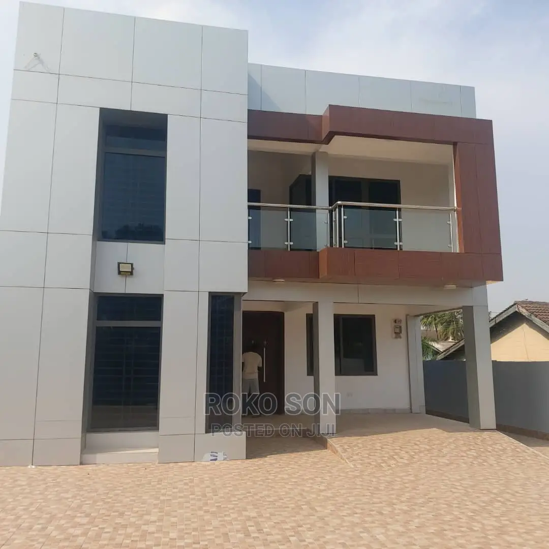 5bdrm Duplex in Dr Roko, North Legon for Sale