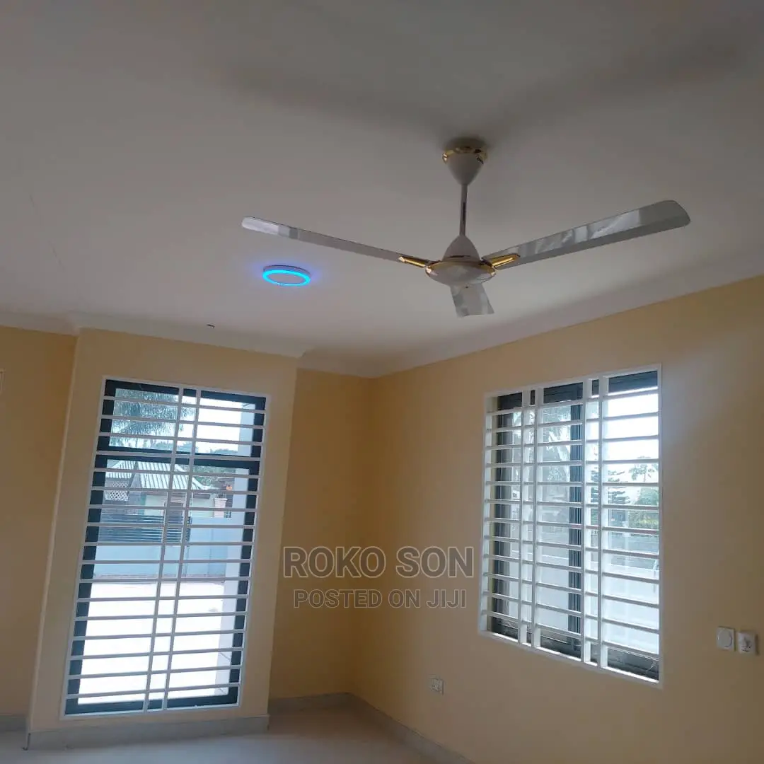 5bdrm Duplex in Dr Roko, North Legon for Sale