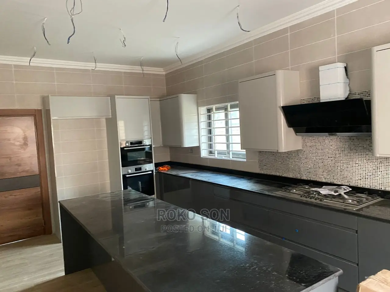 3bdrm Duplex in Dr Roko, West Legon for Sale