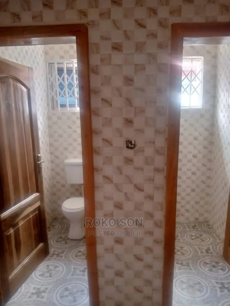 4bdrm House in Dr Roko, Dome for Sale