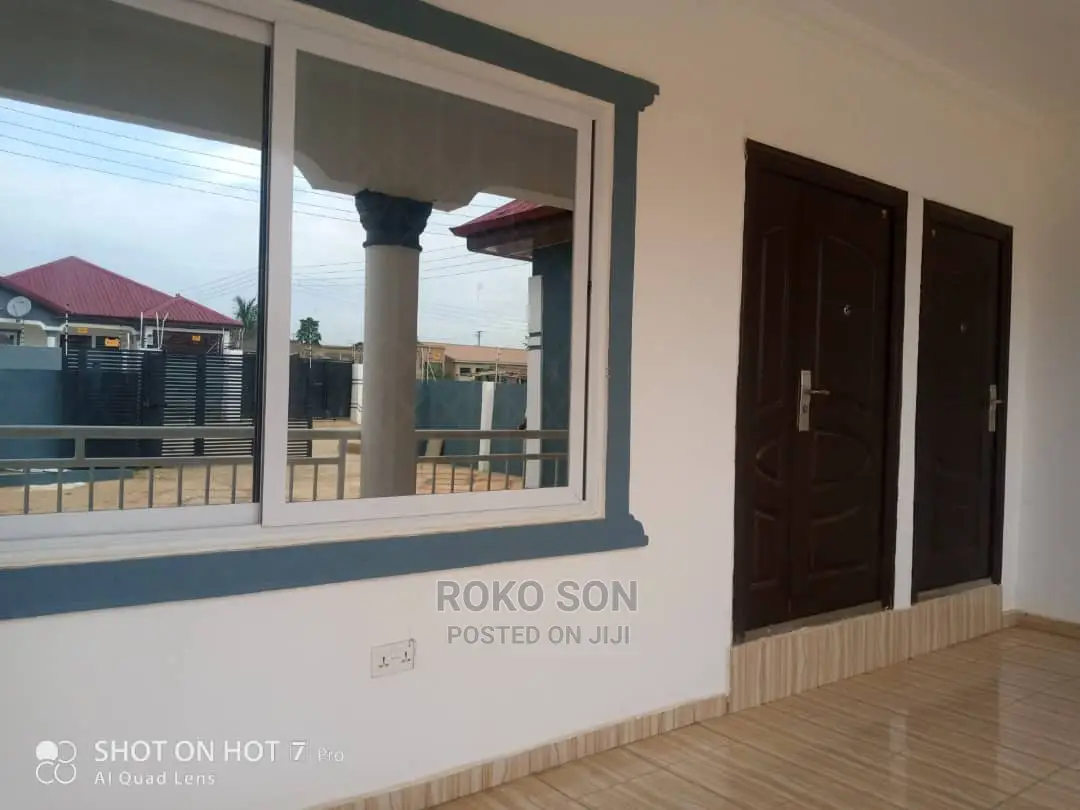 4bdrm House in Dr Roko, Dome for Sale