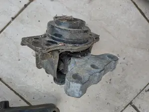 Various Engine Seats