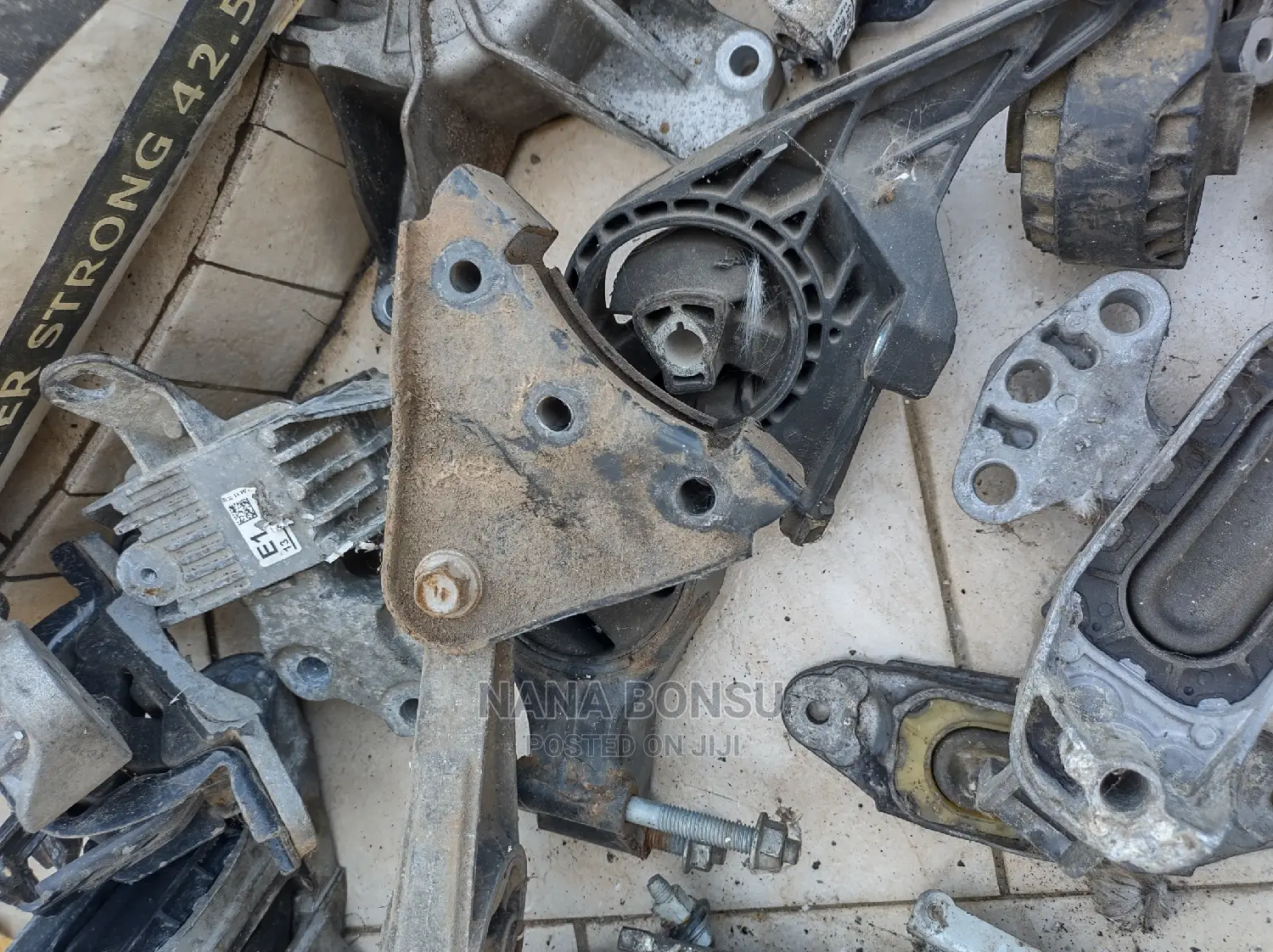 Various Engine Seats