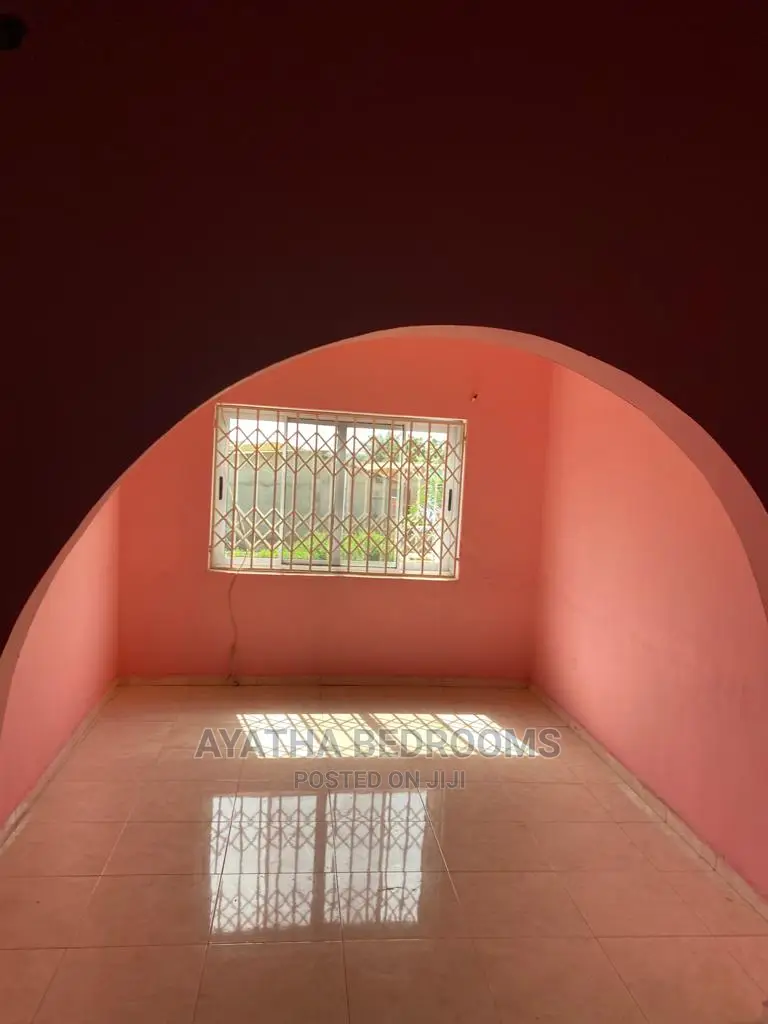 2bdrm Apartment in Ayathar Bedroom, Teshie for Rent