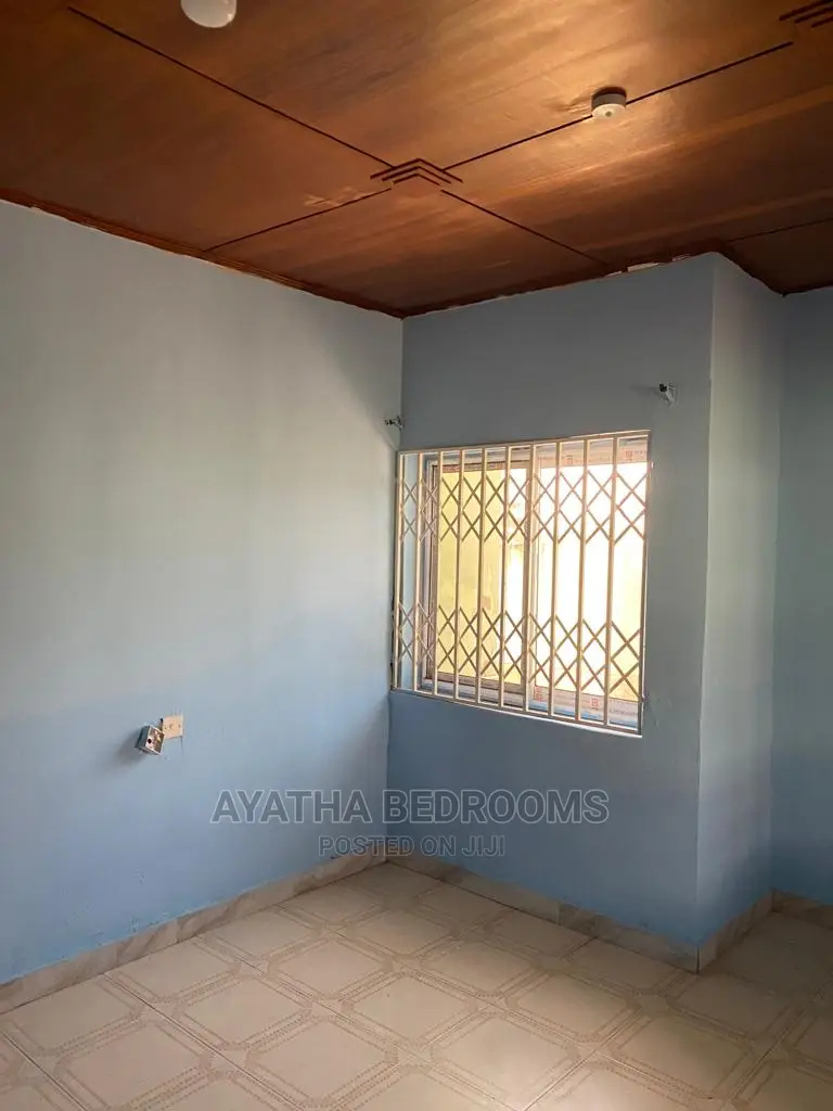 2bdrm Apartment in Ayathar Bedroom, Teshie for Rent