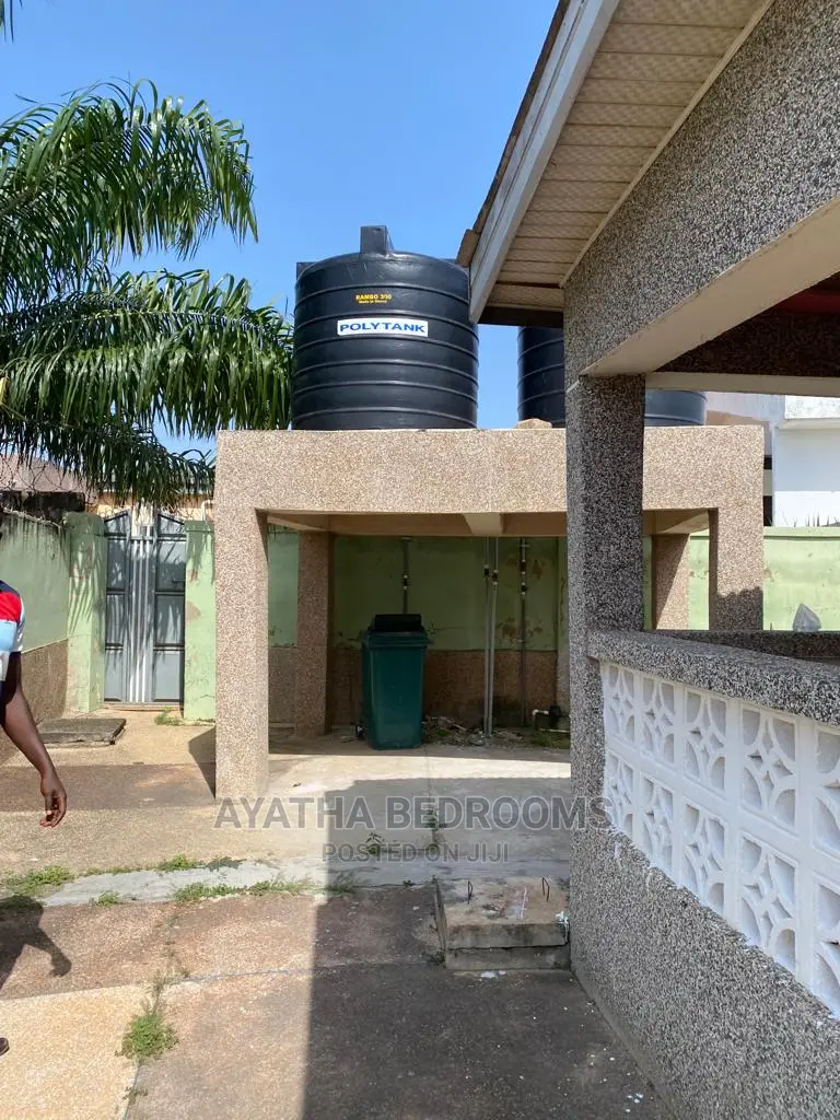 2bdrm Apartment in Ayathar Bedroom, Teshie for Rent