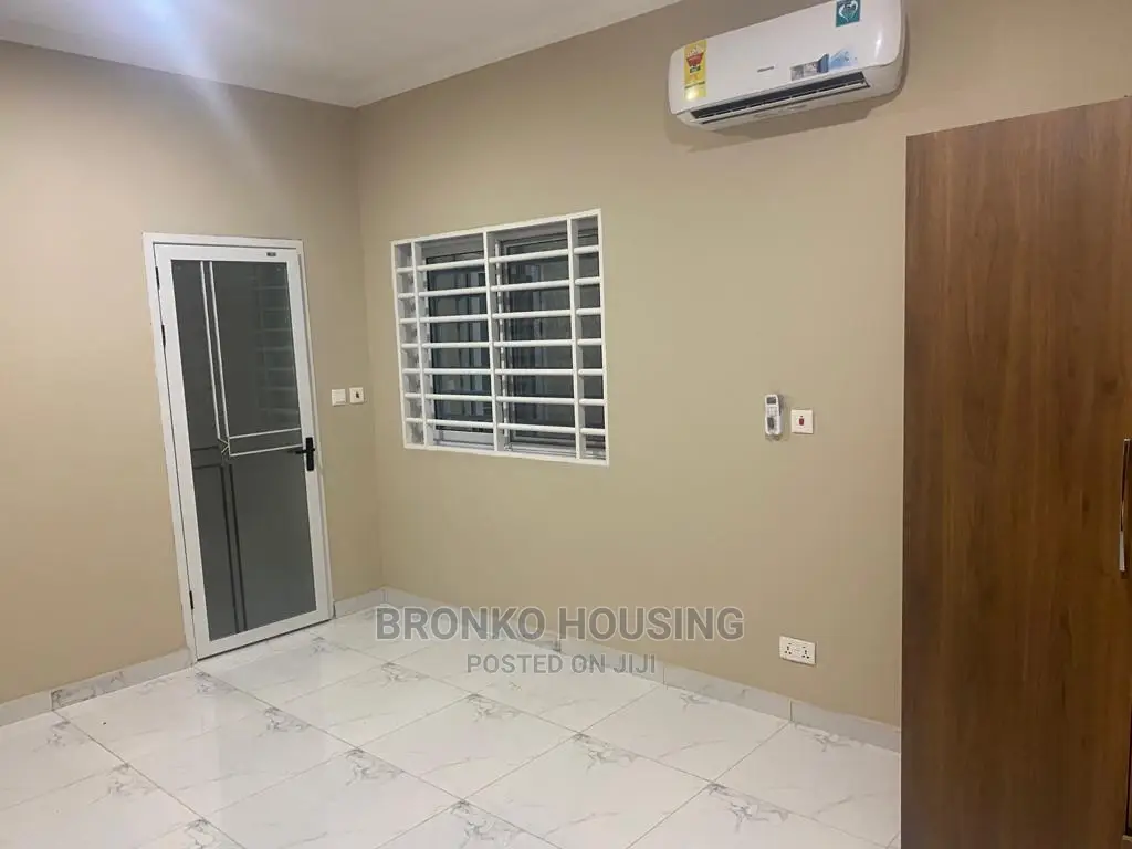 4bdrm House in Bronko Housing, Accra Metropolitan for rent