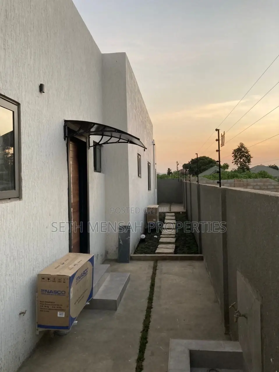 3bdrm House in Skm Property House, Oyarifa for sale