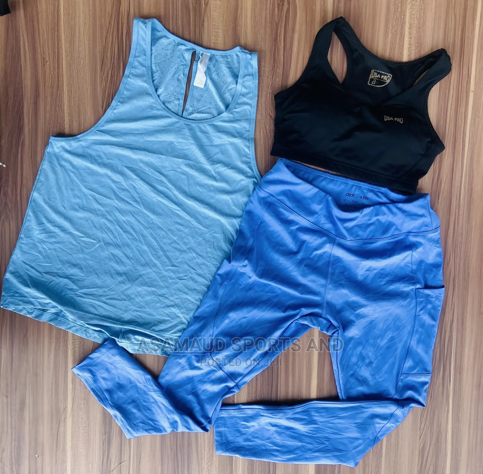 Original Set of Gym Wear at Cool Price