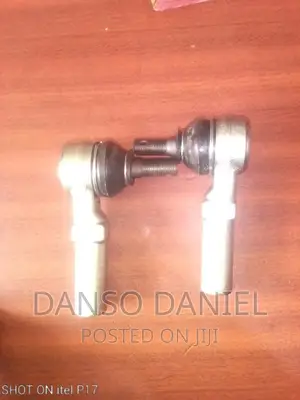 Ford Escape 08 Tie Rod Ends