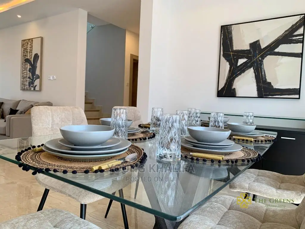 Furnished 3bdrm House in Estate House'S, Tema Metropolitan for sale
