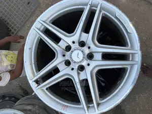 Mecedes Benz Rim in Sizes