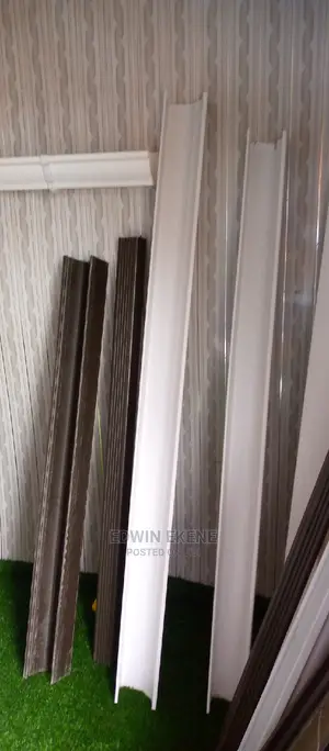 Plsatic Rain Gutter