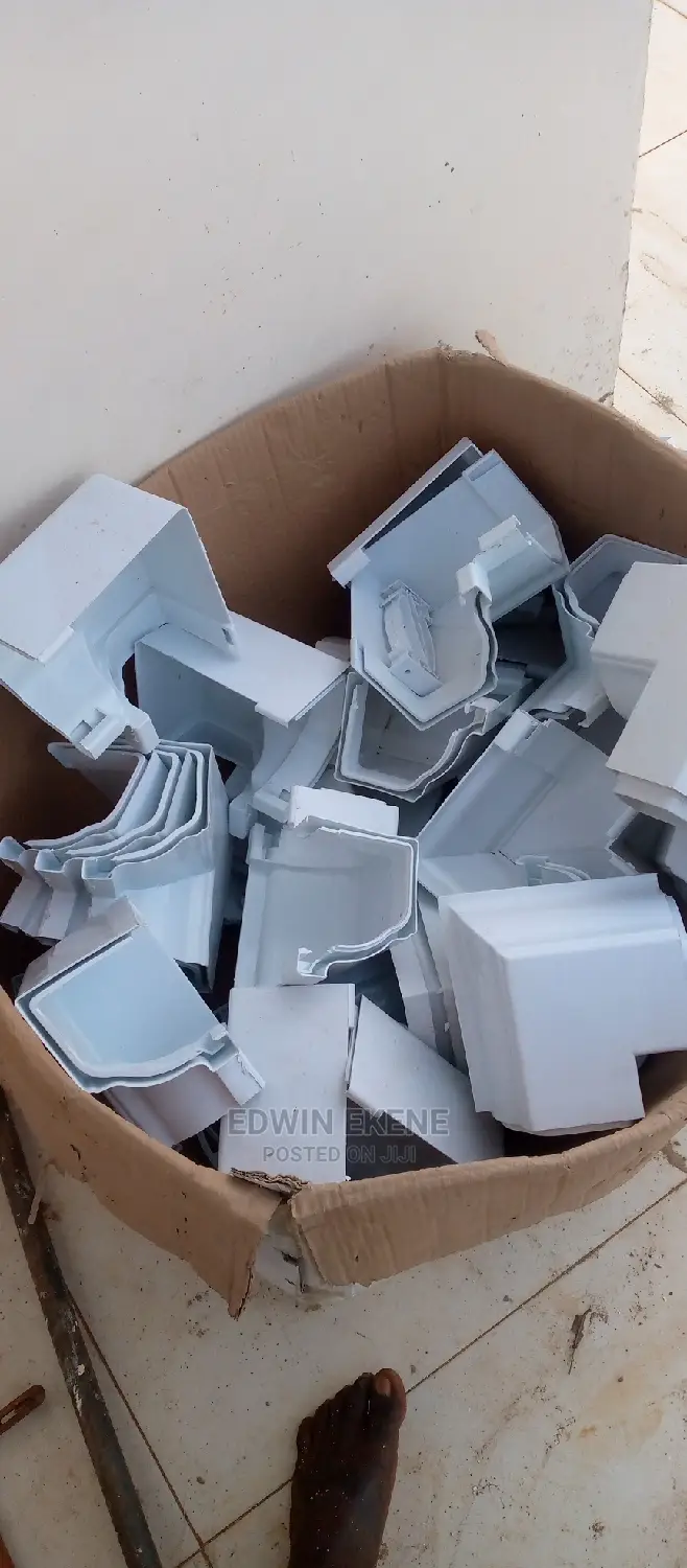 Inner Corner PVC Pipe