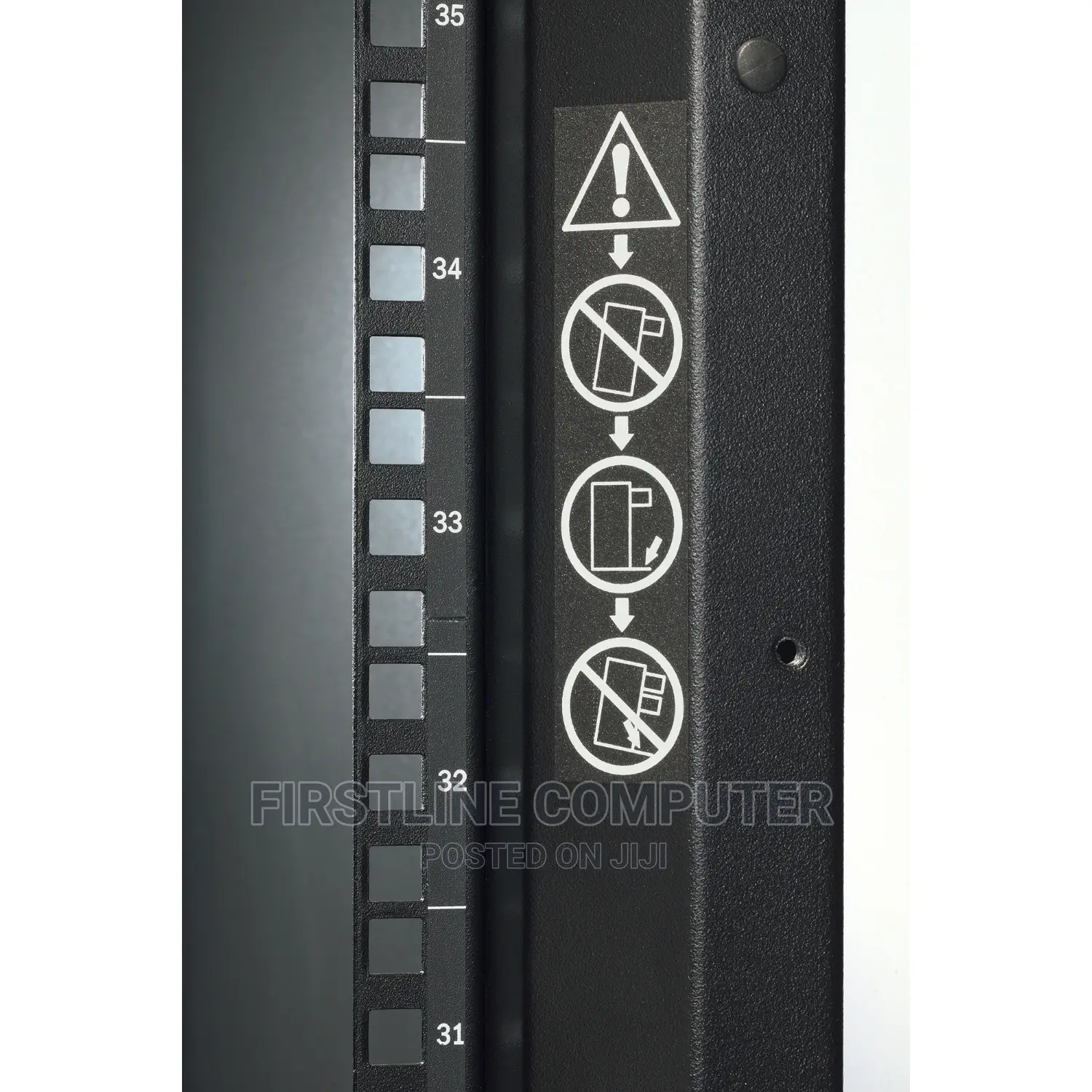 APC Netshelter SX, Server Rack