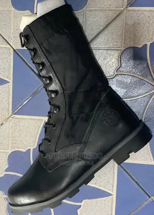 Army Strong Boot
