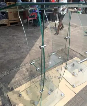 Tempered Glass Pulpit