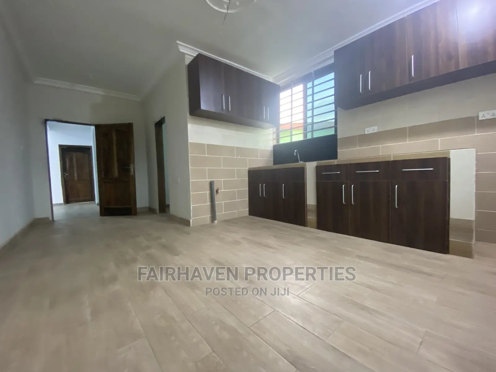 2bdrm Apartment in Tseaddo Roundabout, Airport Residential Area