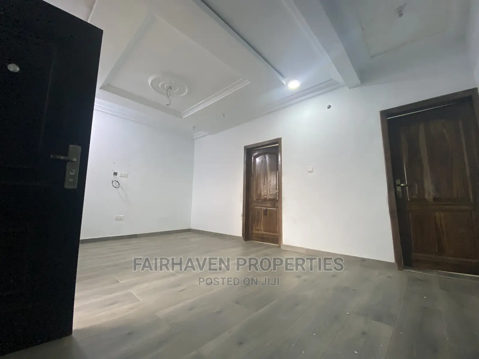 2bdrm Apartment in Tseaddo Roundabout, Airport Residential Area
