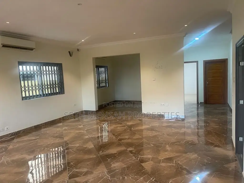 5bdrm House in Skm Property For, East Legon for Rent