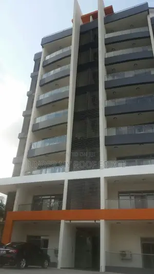 4bdrm Apartment in Under My Roof Estate, Accra Metropolitan for rent