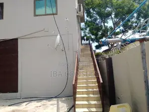 4bdrm House in Achimota for sale