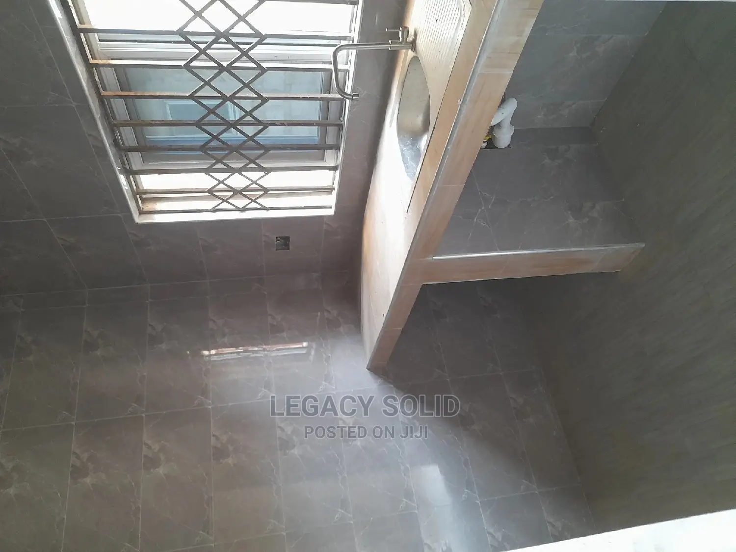 1bdrm Apartment in Legacy Solid Real, Teshie for rent