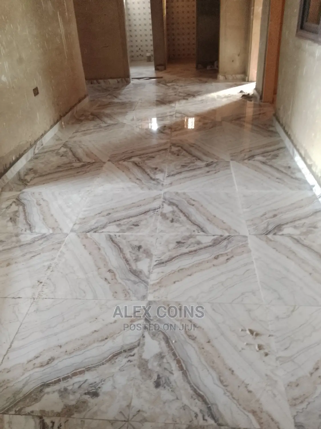 Professional Tiler